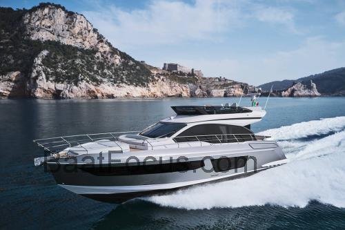 Azimut 53 Flybridge Spesifikasjoner og anmeldelser